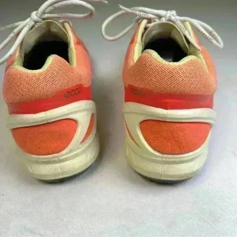 Women's Biom Fjuel Racer Sneaker In Coral Blush/Coral/Popcorn Sz 8/8.5 like new - Picture 5 of 15